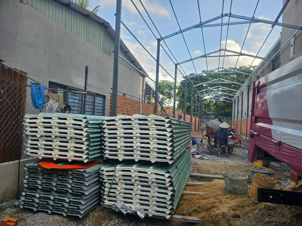 Tôn cách nhiệt PU