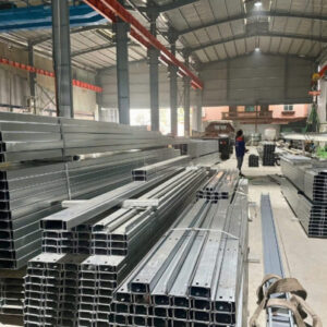 Xưởng sản xuất xà gồ C